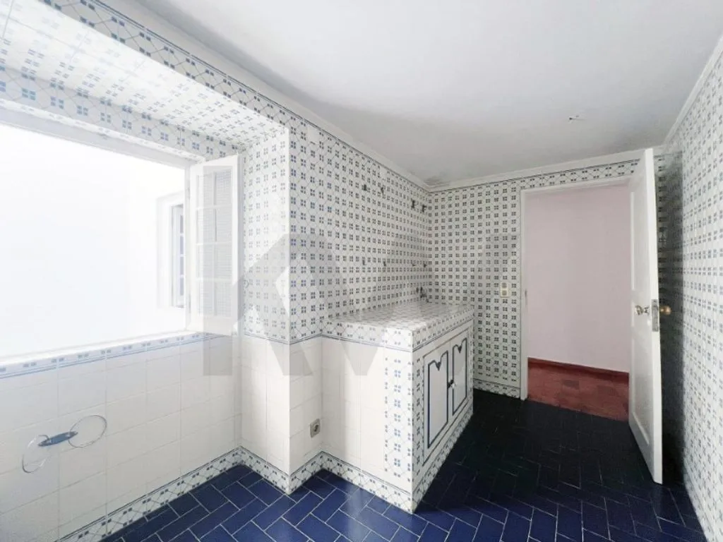 Salles de bain - 7-Bedroom House in Santarém's Historic Centre