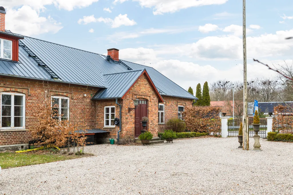 Esterno - Converted Schoolhouse with Garden in Ingelstorp