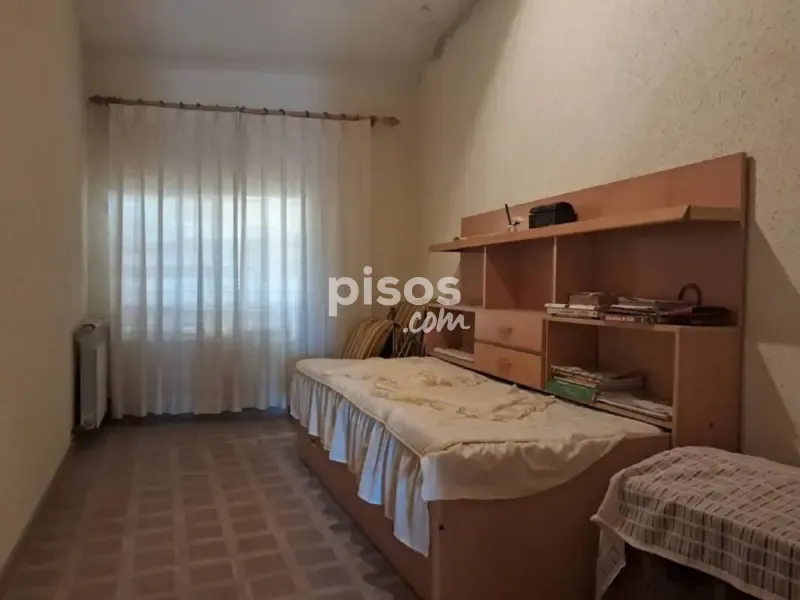 Magamistoad - Traditional Chalet with Terrace in Valjunquera