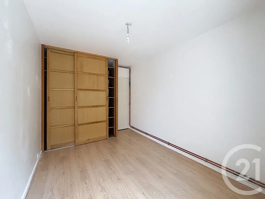 Rooms - 3-Piece Flat with Balcony in Gradignan