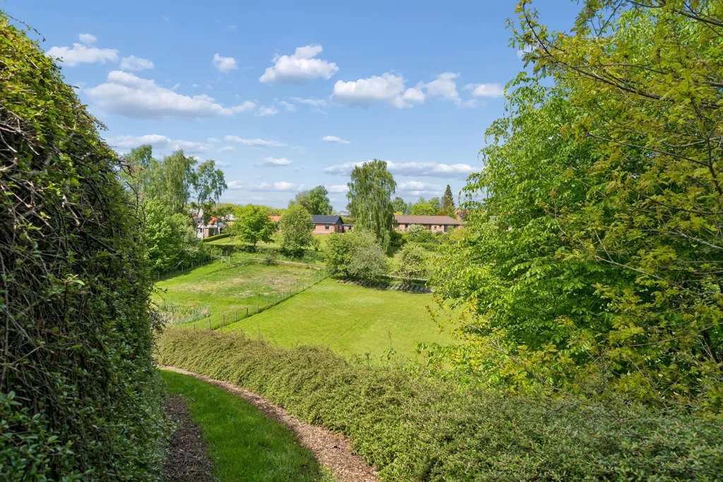 Aed - Architect-designed Villa with Garden near Silkeborg