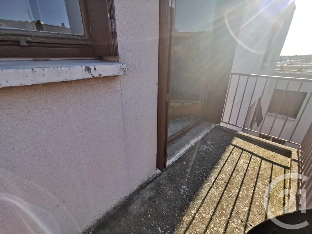 Rõdu - Studio with Parking in Nîmes Ouest
