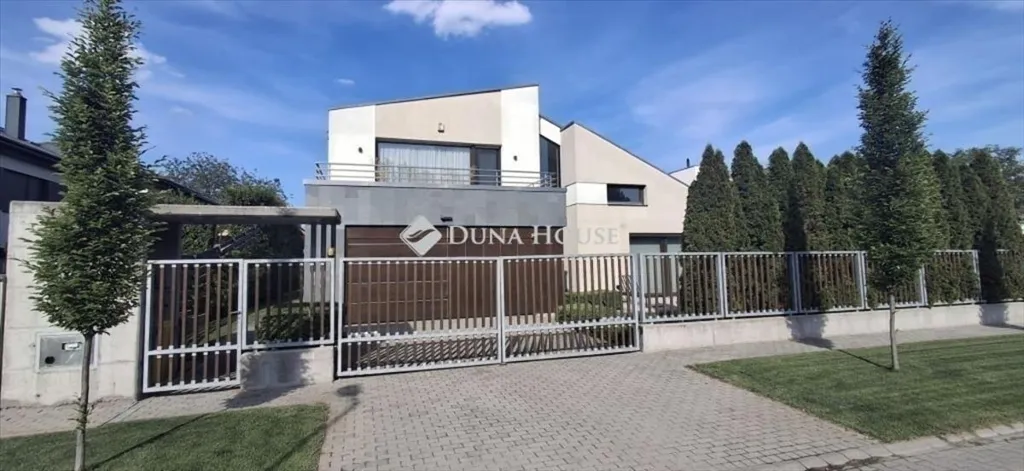Esterno - Premium House with Mediterranean Panel in Dunaharaszti