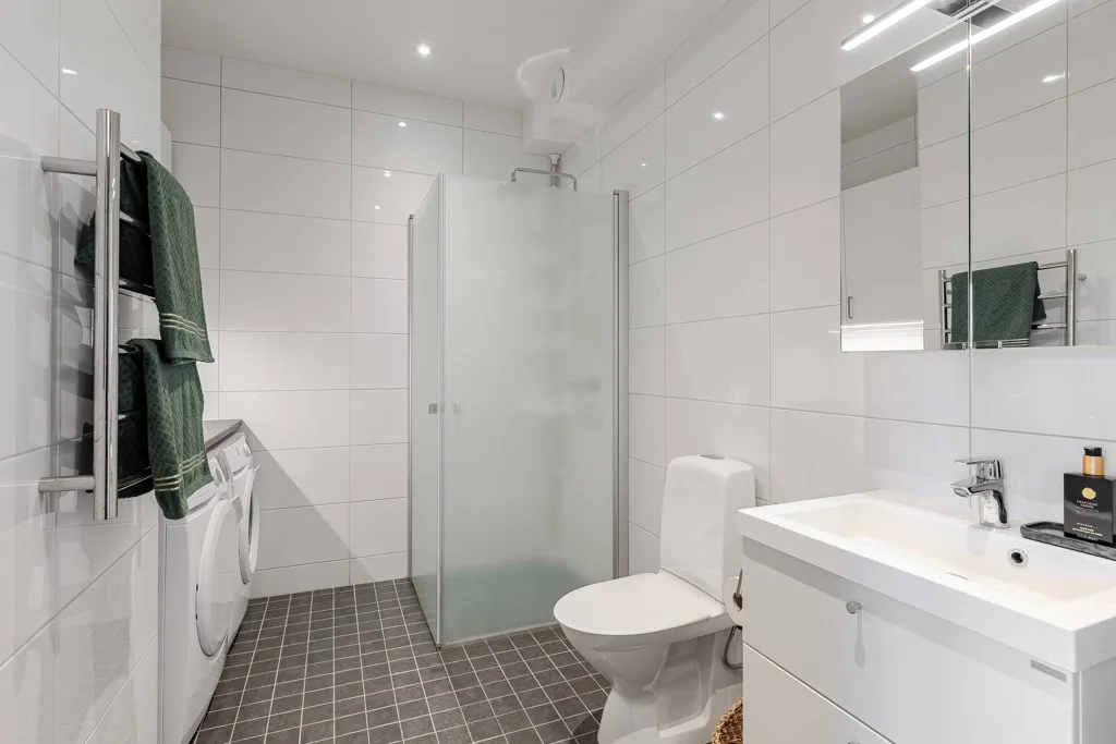 Vannitoad - Apartment with Large Balcony in Östermalm