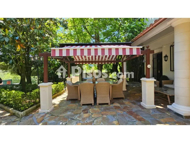 Terrace - Independent Villa with Private Pool in Gueñes