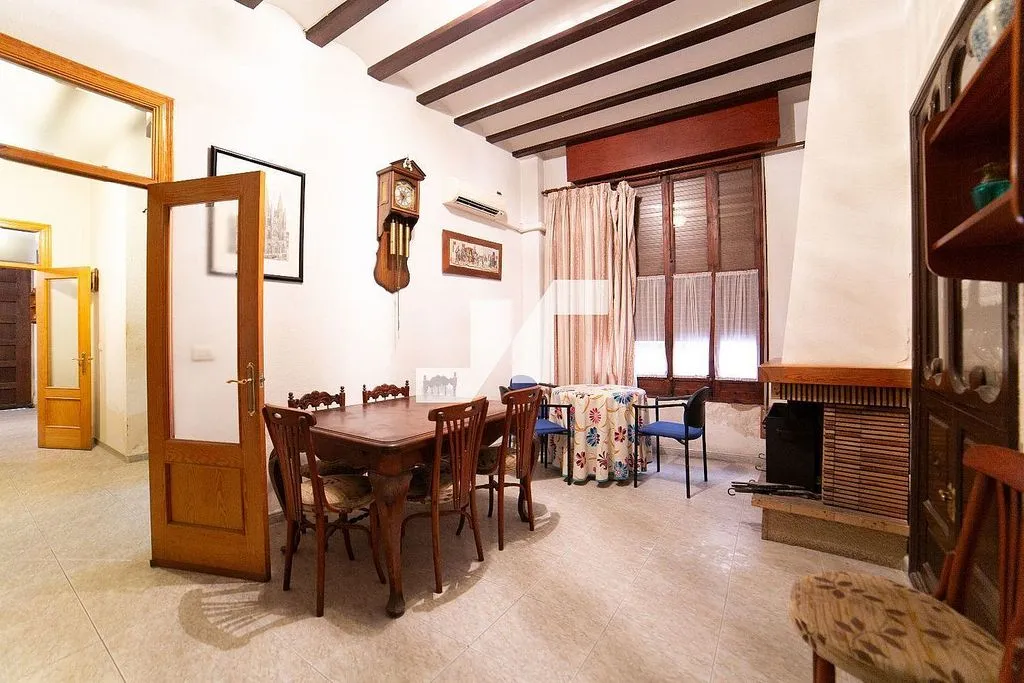 Salle à manger - Historic House with Character in Vila-real