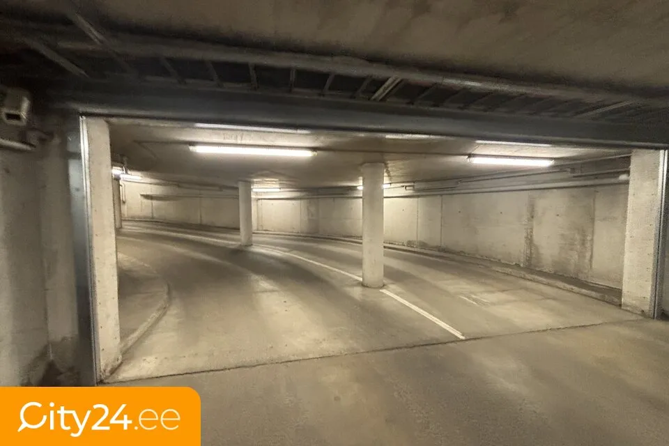 Garage - Garage Space in Kesklinna, Tallinn
