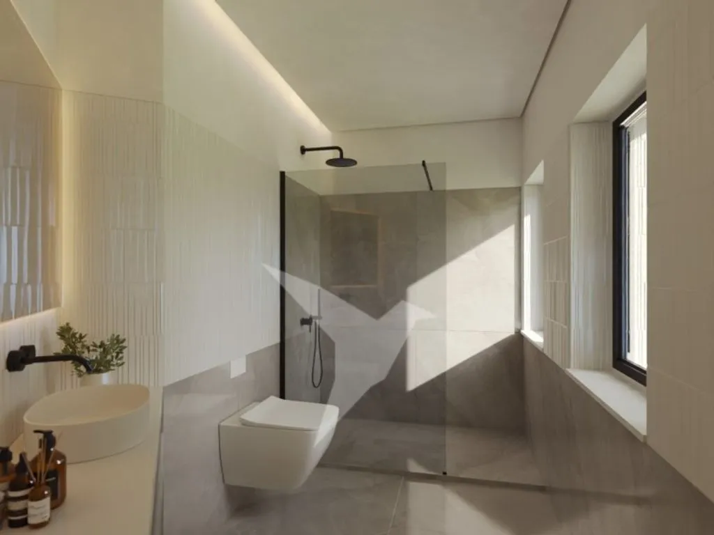 Bathrooms - Luxury Flat with Open Space in Porto