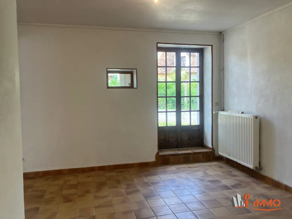 Pièces - Maison en Pierres avec Grange à Treigny
