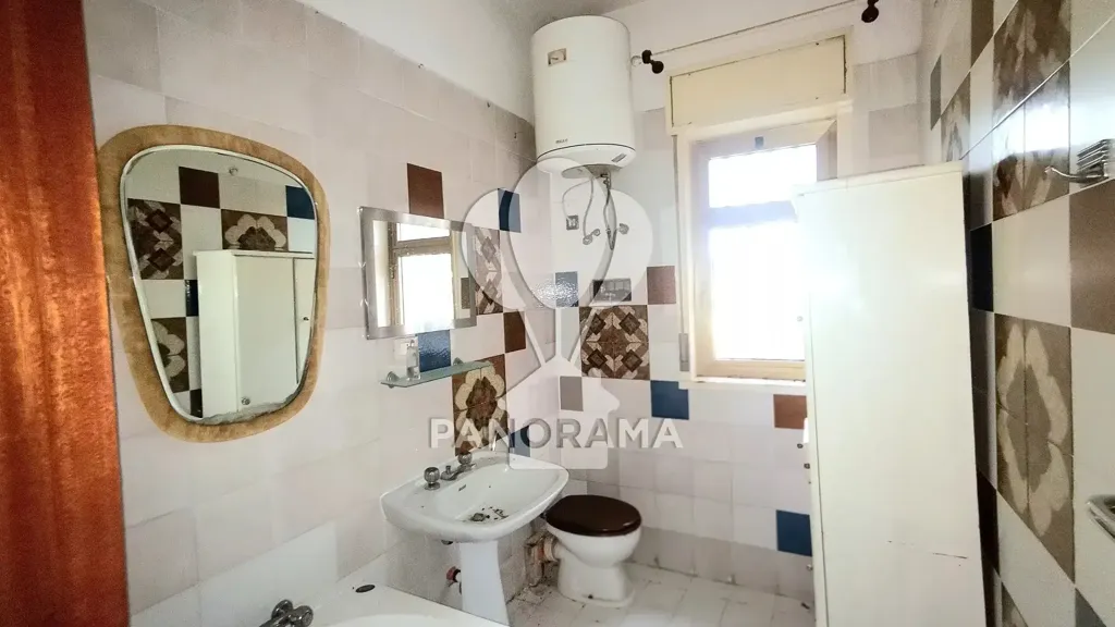Bathrooms - Villa with Olive Grove in Partinico