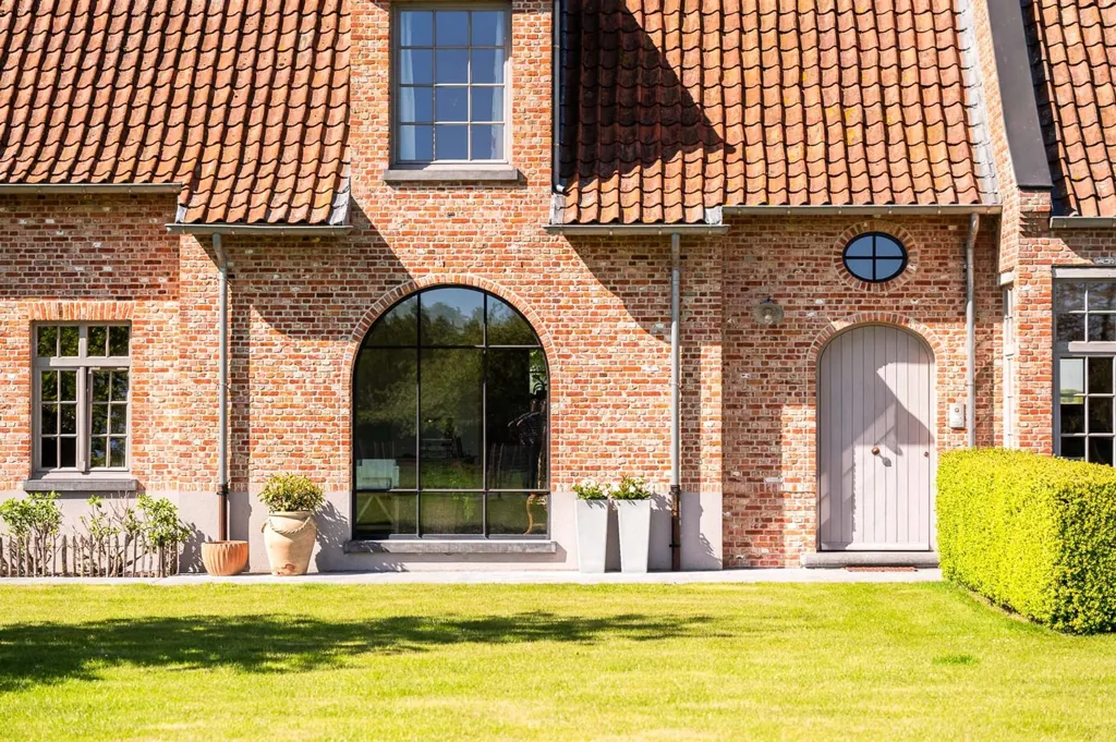 Esterno - Villa with Equestrian Facilities in Vinkt
