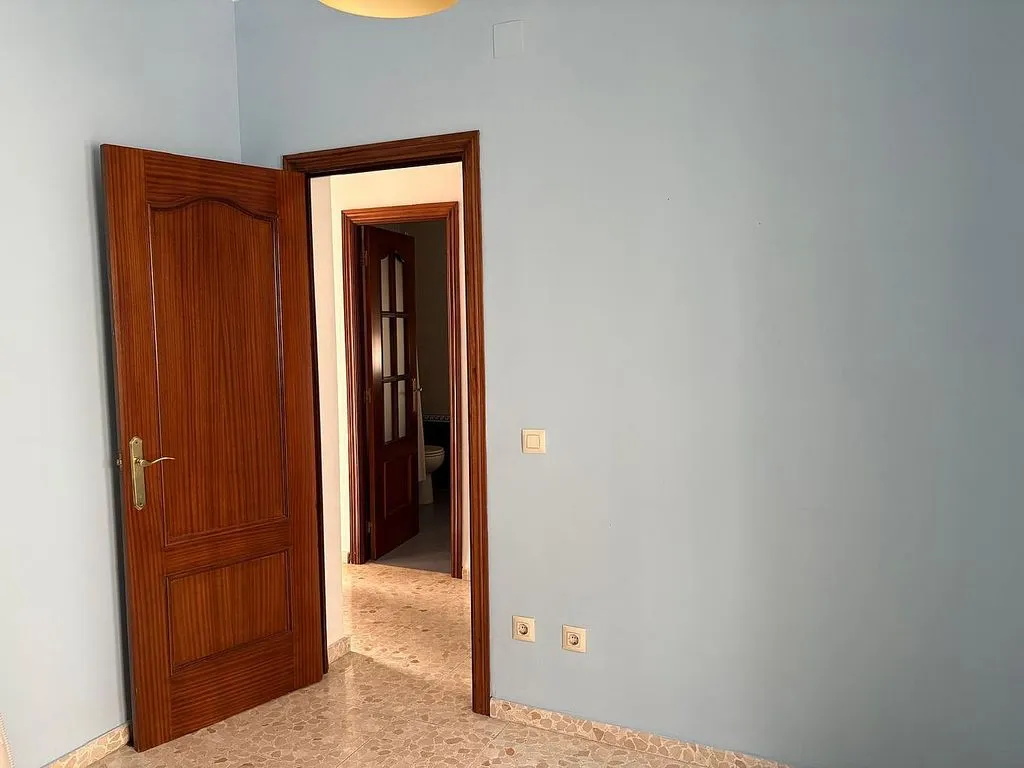 Esik - Terraced House with Terrace in La Paz