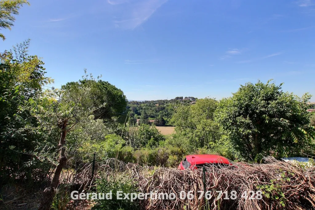 Aed - Bastide with Panoramic View in Aix-en-Provence
