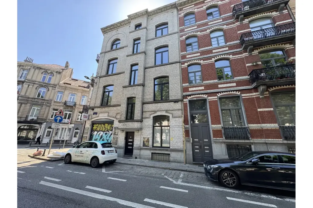 Esterno - Fully Renovated 1-Bedroom Flat in Forest