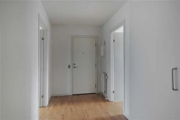 Esik - One-Bedroom Flat in Gadbjerg