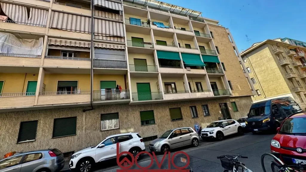 Extérieur - Apartment with Balcony in Barriera Milano, Turin