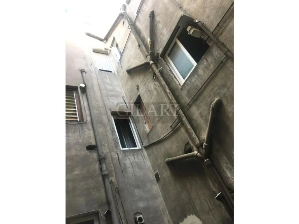 Aed - Apartment Complex with Expansion Potential in Lleida