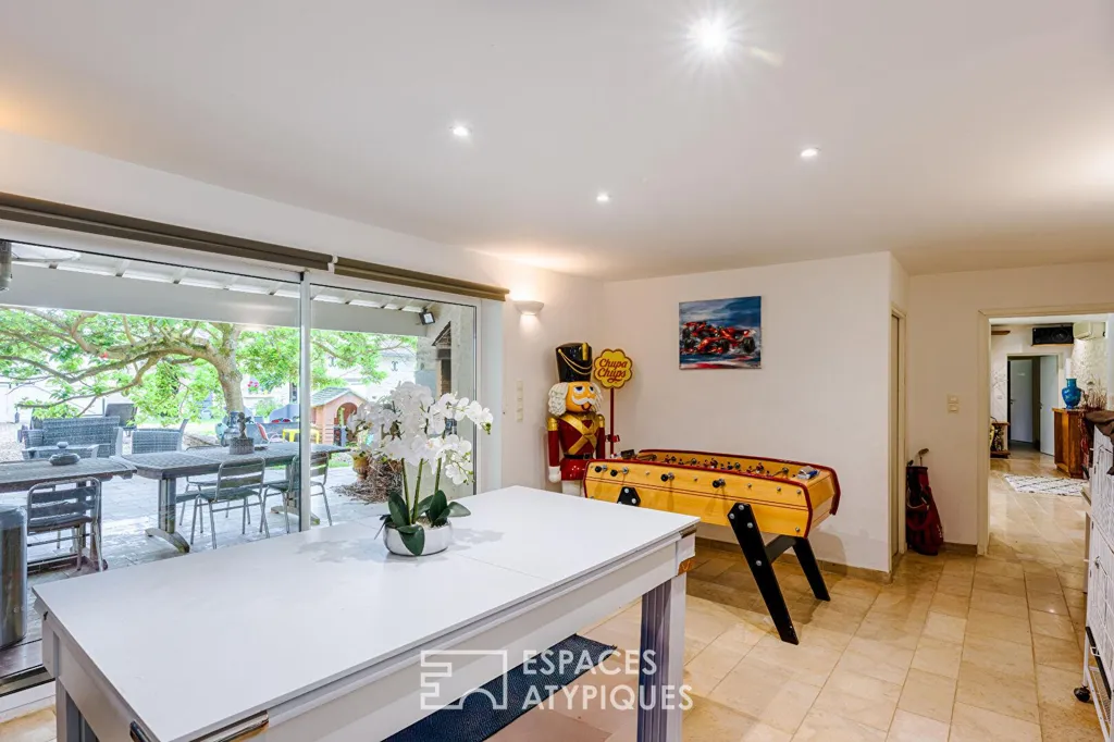 Kitchen - Luxury Property with Pool near Normandy