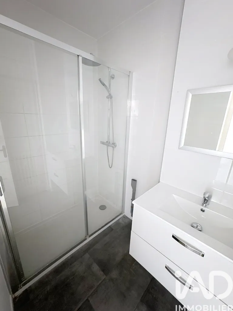Salles de bain - Appartement avec Balcon à Annemasse