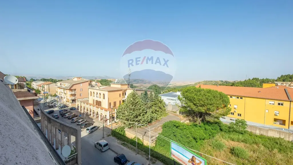 Balcon - Mansard Apartment in Historic Building, Enna
