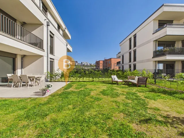 Garden - Modern Apartment with Terrace in Nospelt