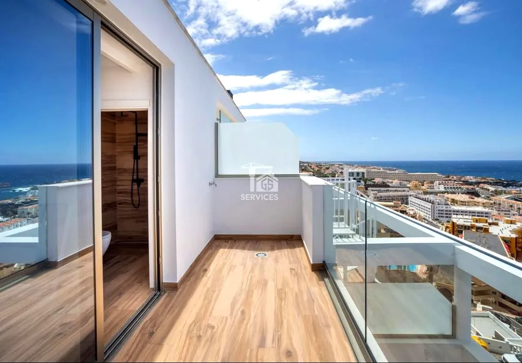 Balcone - New Build Duplex with Rooftop Pool in Los Gigantes