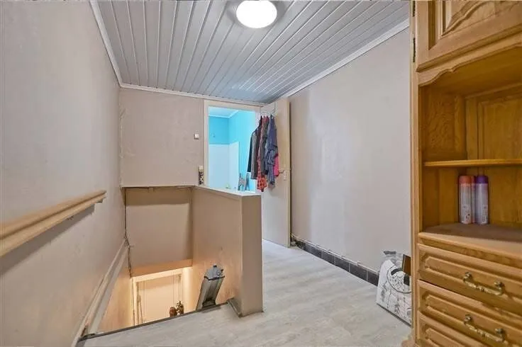 2 magamistoaga maja asukohas Aiseau