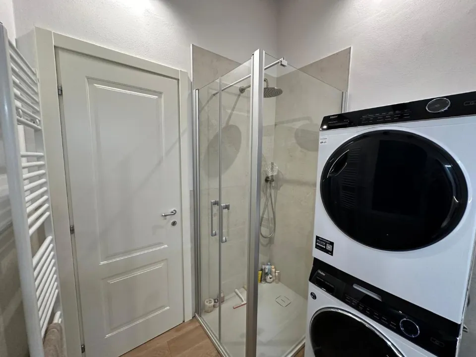 Pesuköök - Renovated Ground Floor Flat in Bologna