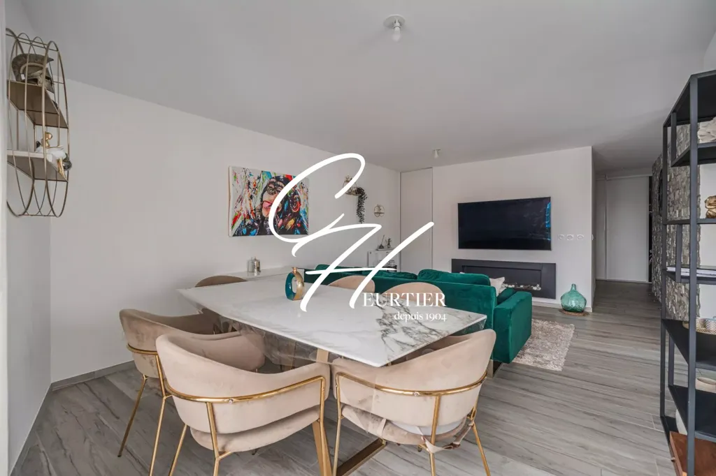 Salle à manger - Appartement Neuf avec Balcon à Eybens