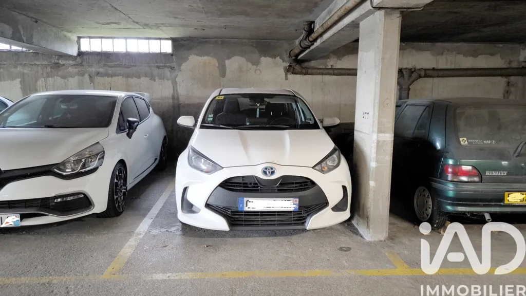 Garaaž - Secure Underground Parking in Villiers-le-Bel