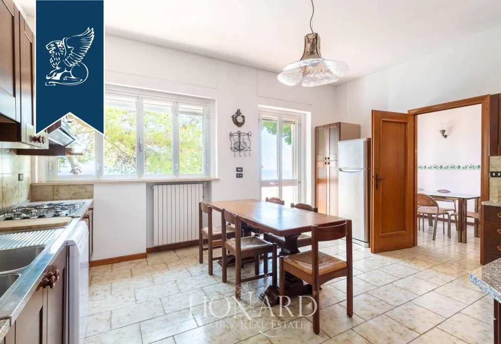 Cuisine - Luxury Villa with Sea View in Bordighera