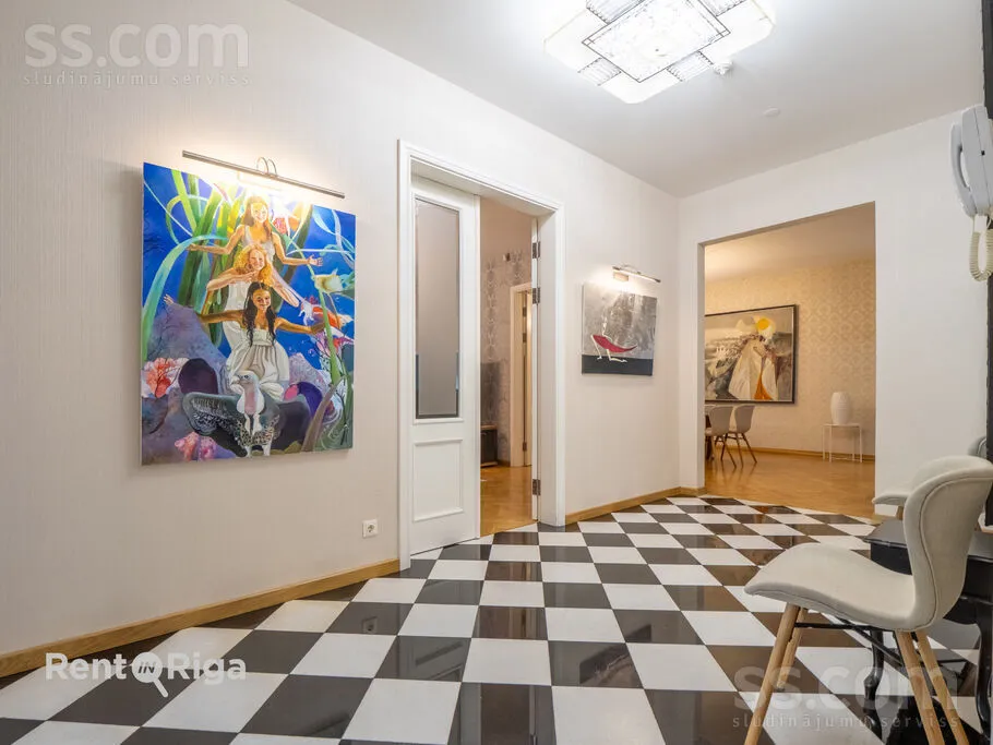 Maison 5 pièces à Rīga