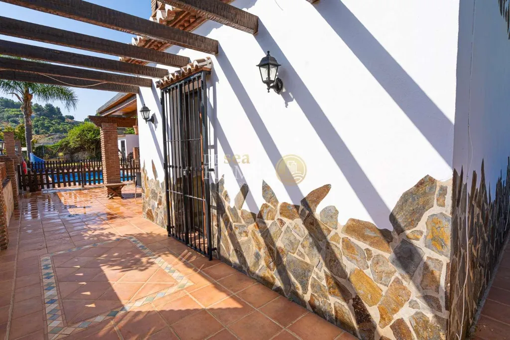 Terrass - Detached Villa with Pool in Frigiliana