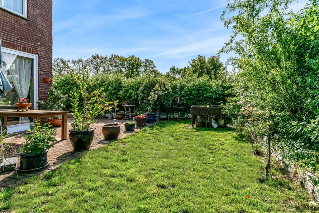 Jardin - Modernised 1930s House with Garden in Leiderdorp