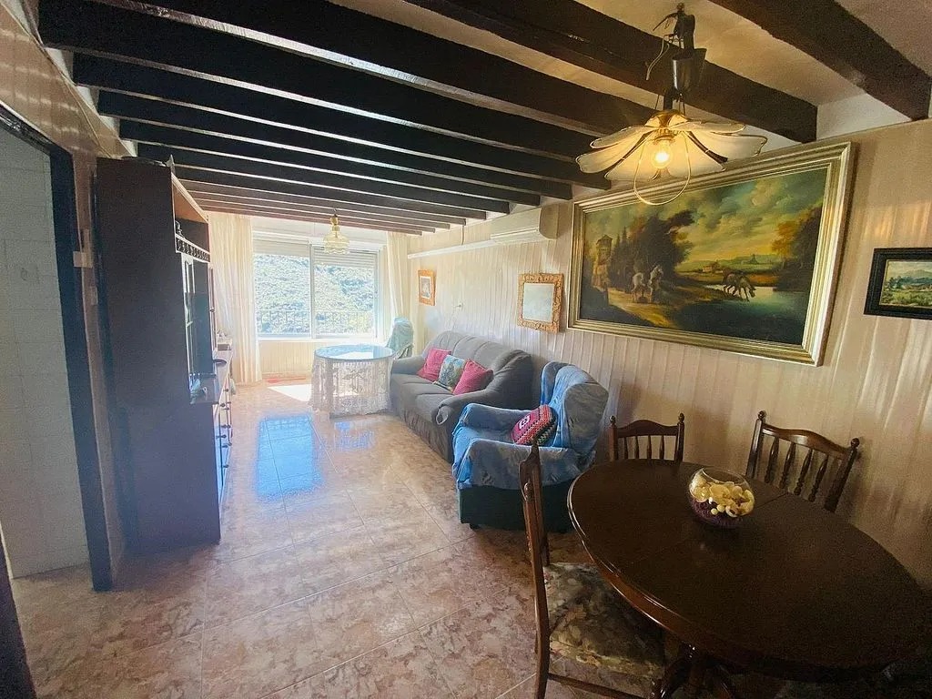 Sala da pranzo - Chalet with Terrace in Sorvilán