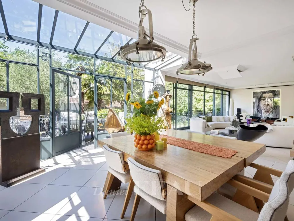 Söögituba - Charming Family House with Pool in Vincennes