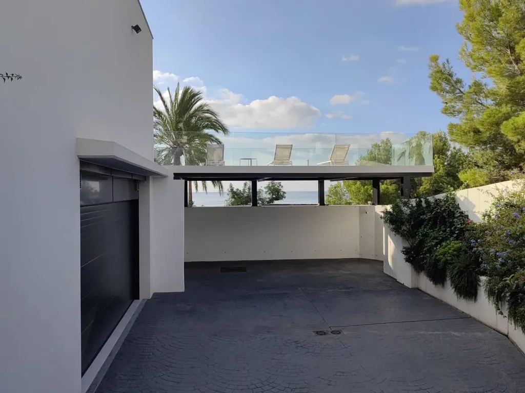 driveway