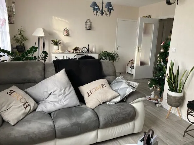 Séjour - Appartement T3 avec Ascenseur et Parking en Centre-Ville