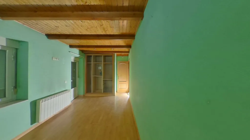 Esik - Spacious House with Garden in Huergas de Gordón