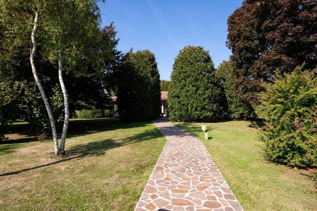 Jardin - Luxury Villa with Mini Apartment in Roncade