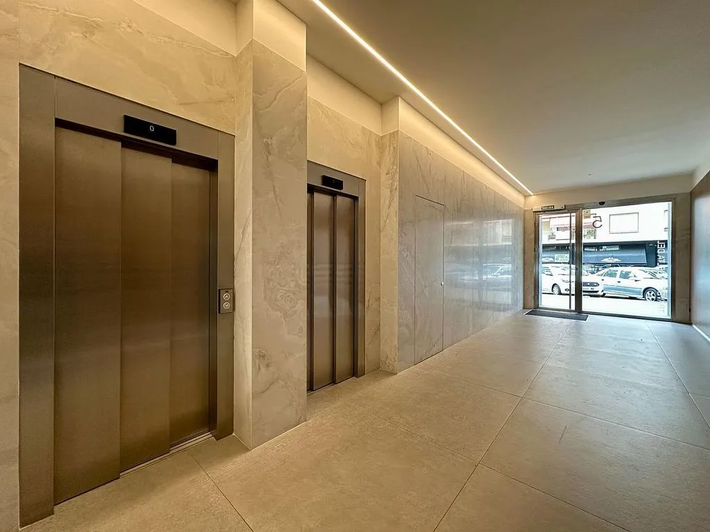 Entrée - Apartment with South View in Pamplona