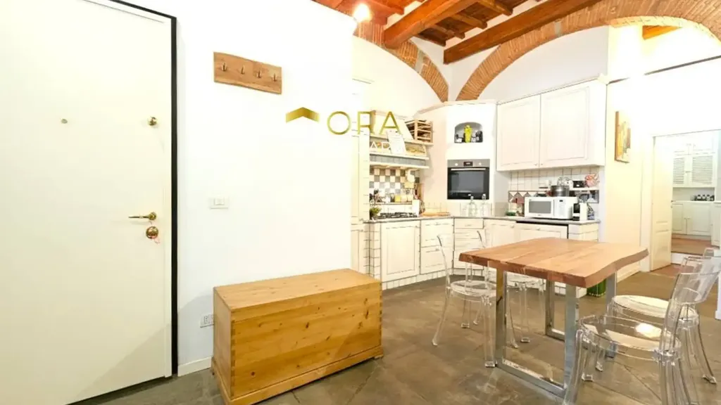 Salle à manger - Historic Trilocale in Florence's Castello
