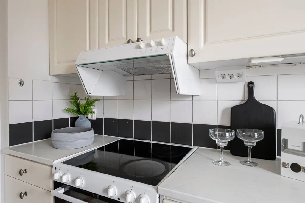 Kitchen - Apartment with Balcony in Västmanland