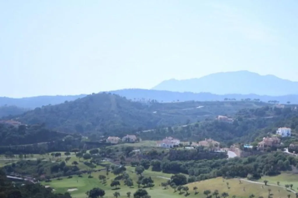 Development Plot with Sea Views in Benahavís