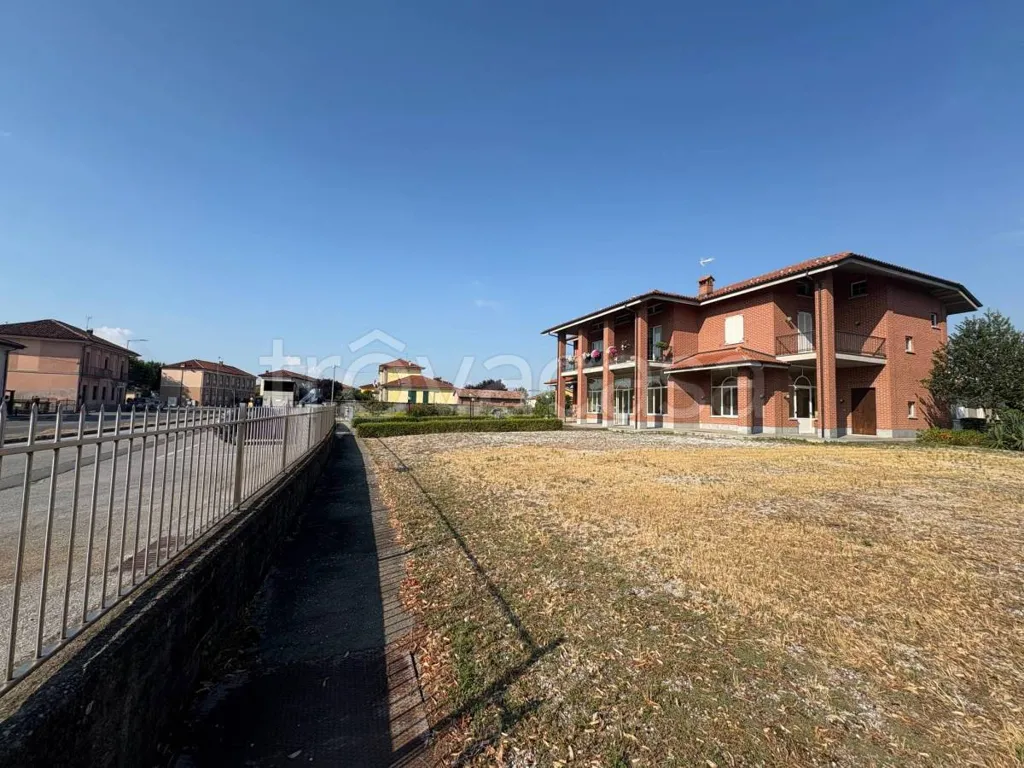 Extérieur - Bifamiliar Villa with Commercial Space in Fossano