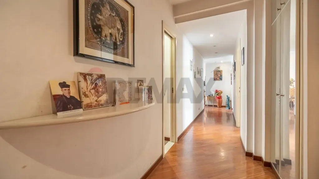 Entrée - Furnished Apartment with Balcony in Rome