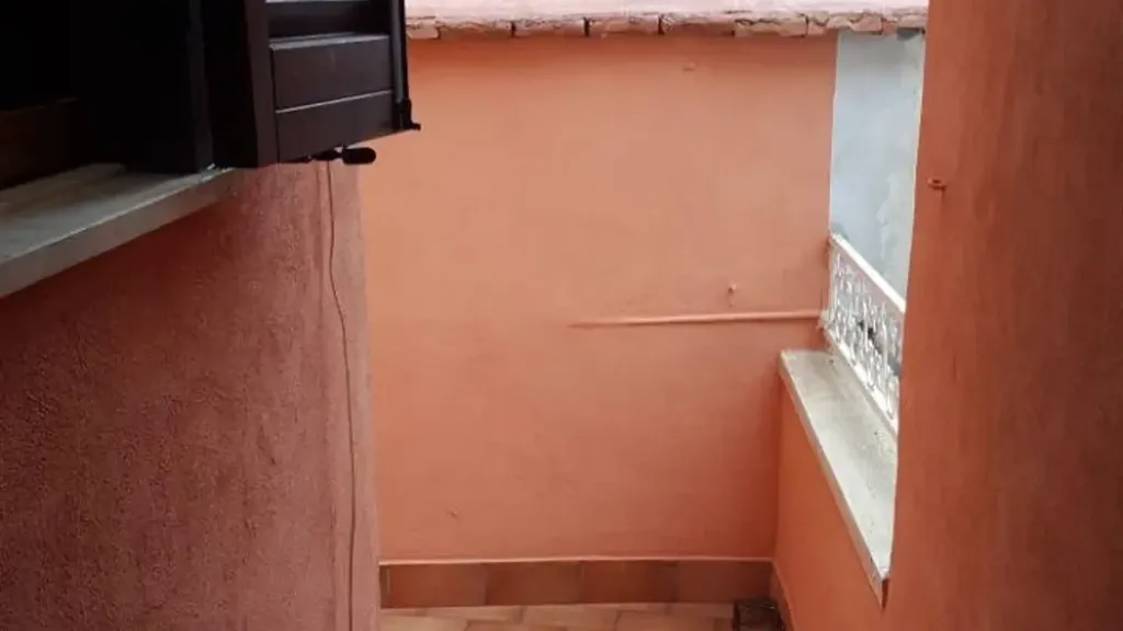 Garden - Restored Apartment with Balcony in Marino