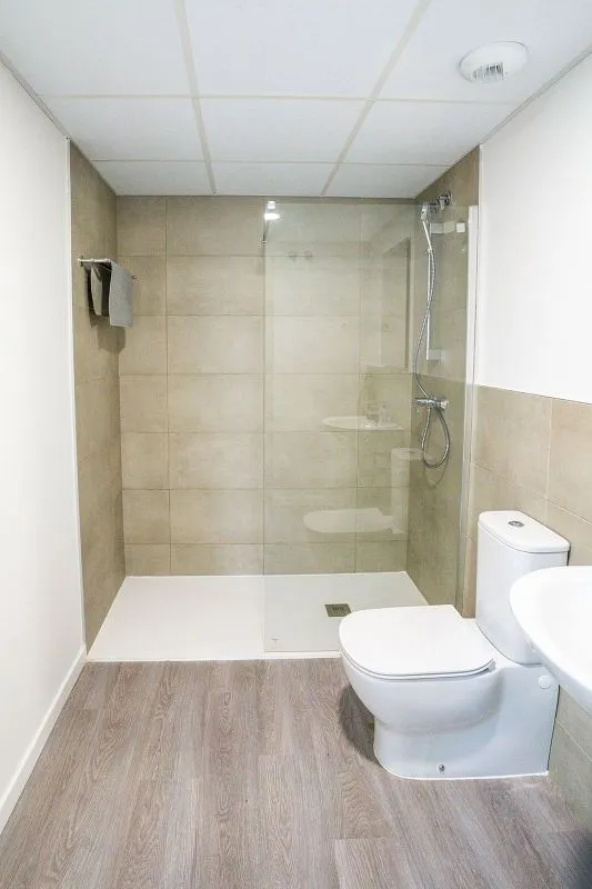 Salles de bain - Modern Flat with Pool in El Cañaveral