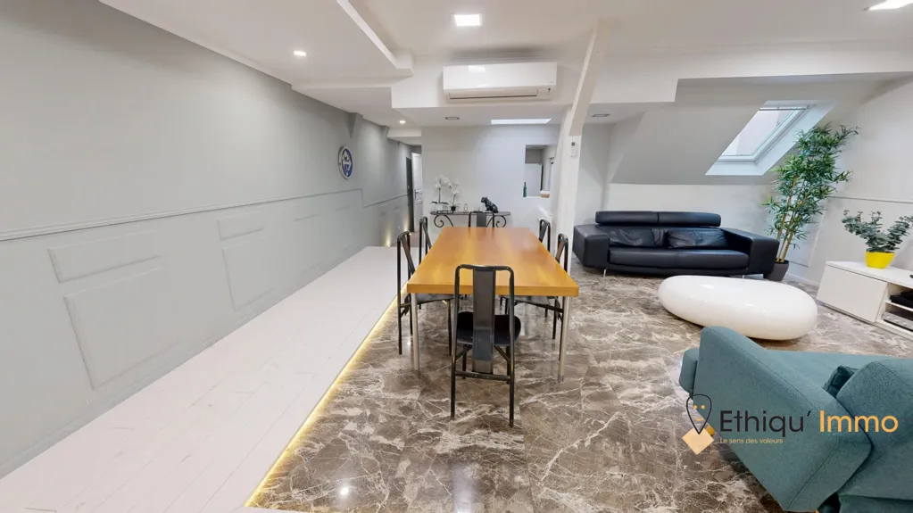 Salle à manger - Appartement Lumineux avec 2 Chambres à Strasbourg