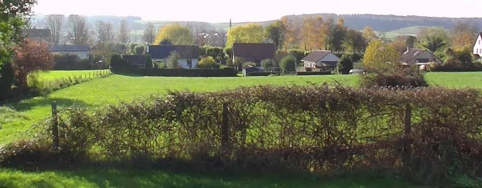 Terrain à Bures-En-Bray
